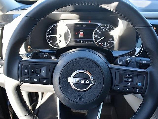 new 2025 Nissan Pathfinder car, priced at $38,980