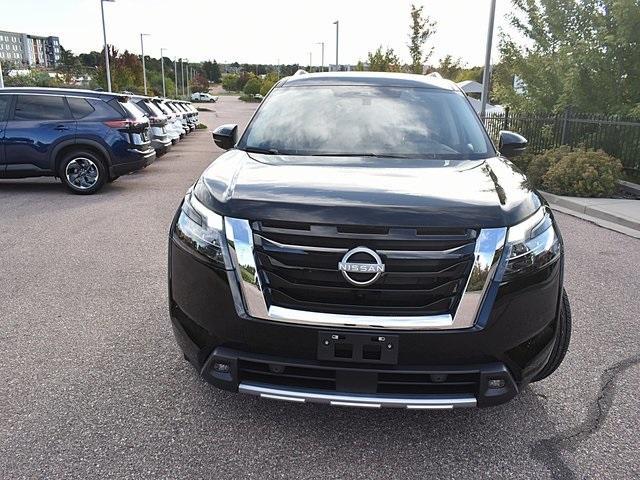 new 2025 Nissan Pathfinder car, priced at $41,975