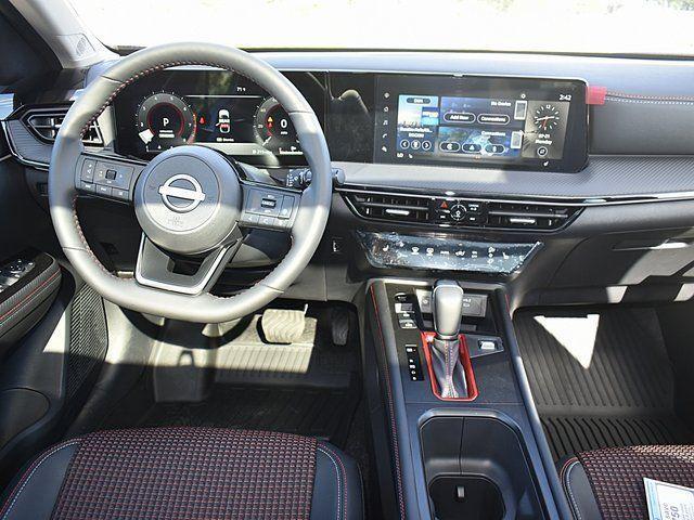 new 2025 Nissan Kicks car, priced at $27,778