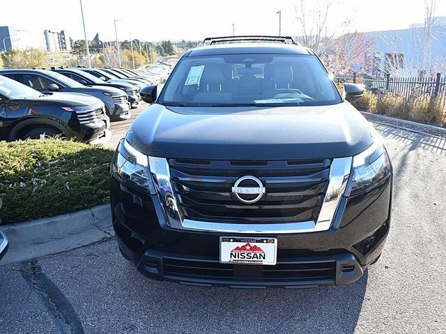 new 2025 Nissan Pathfinder car, priced at $39,260