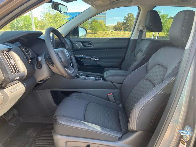 new 2026 Nissan Pathfinder car, priced at $41,060