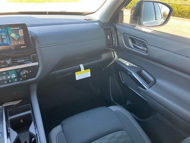 new 2026 Nissan Pathfinder car, priced at $41,060