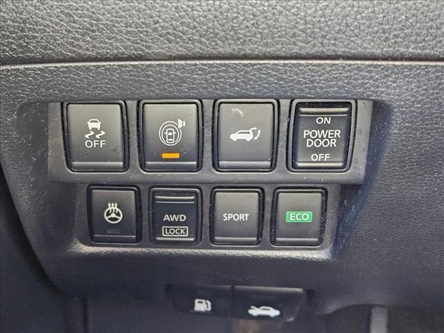 used 2017 Nissan Rogue car, priced at $10,492