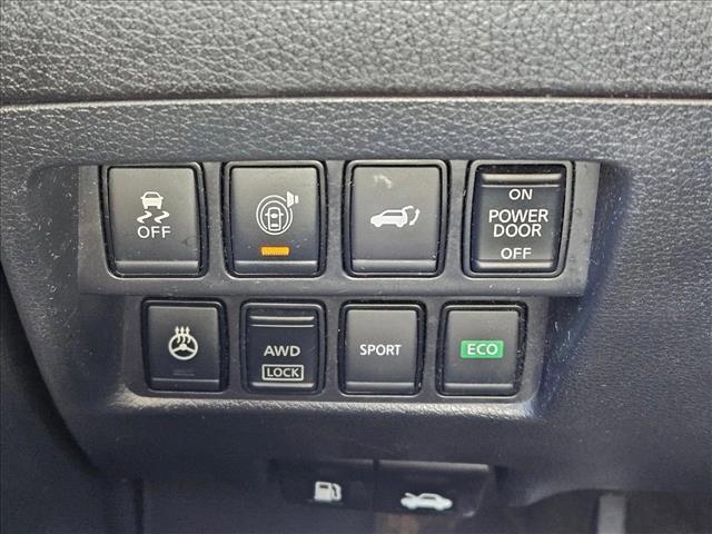 used 2017 Nissan Rogue car, priced at $10,492