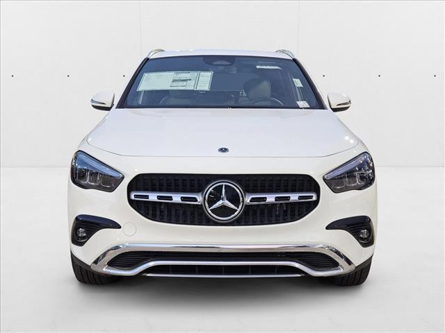 new 2026 Mercedes-Benz GLA 250 car, priced at $42,925