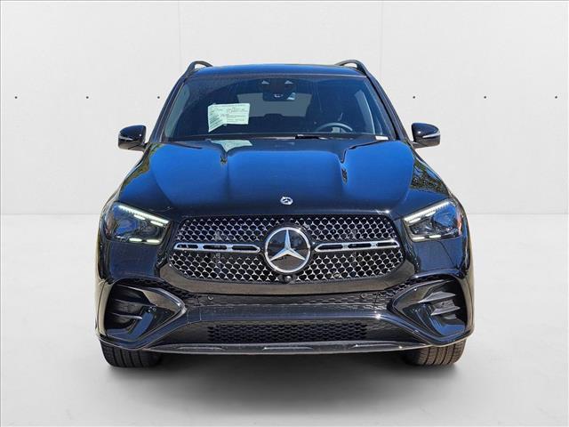 new 2025 Mercedes-Benz GLE 580 car, priced at $102,180