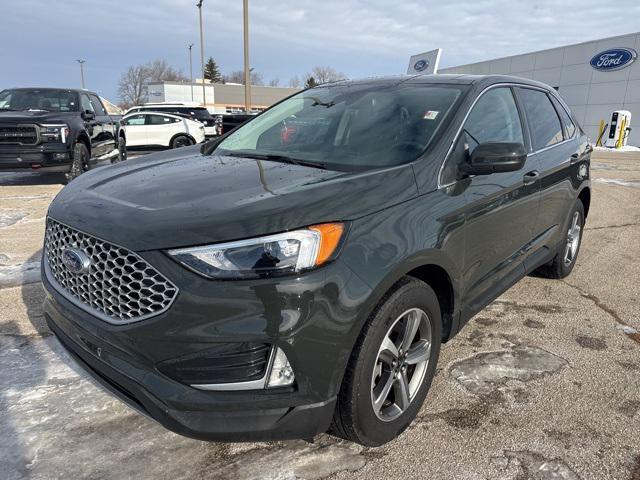 used 2024 Ford Edge car, priced at $27,379