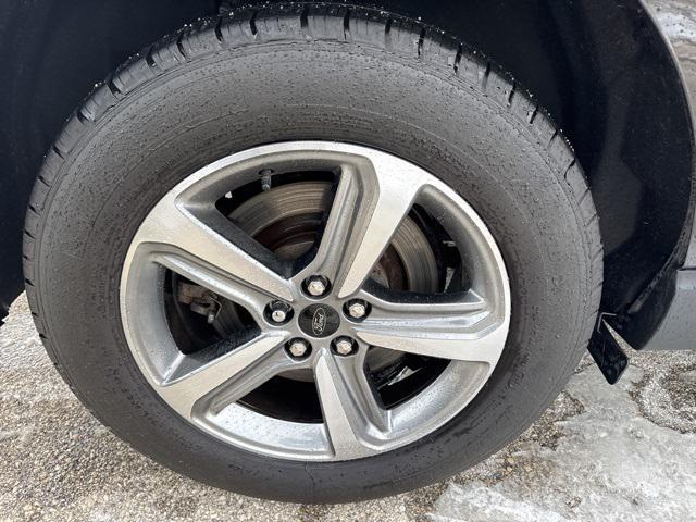 used 2024 Ford Edge car, priced at $25,395