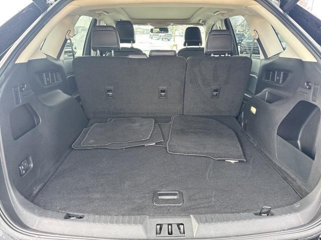 used 2024 Ford Edge car, priced at $25,395