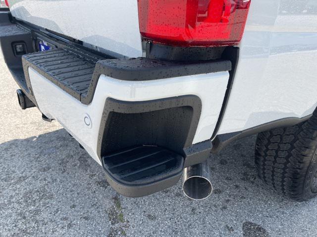 new 2025 Ford F-350 car, priced at $48,998