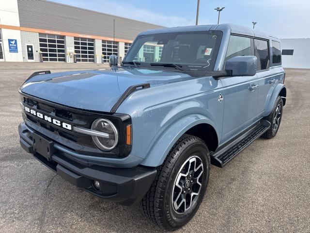 used 2025 Ford Bronco car, priced at $43,734