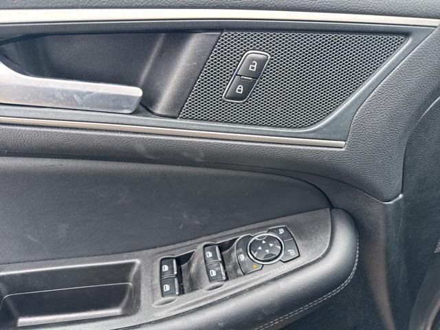 used 2024 Ford Edge car, priced at $27,965