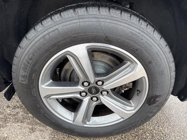 used 2024 Ford Edge car, priced at $27,965