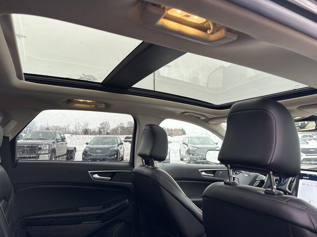 used 2024 Ford Edge car, priced at $26,695