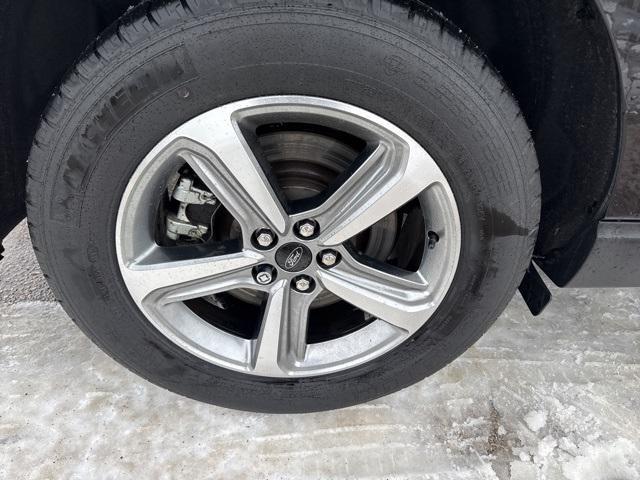 used 2024 Ford Edge car, priced at $26,944