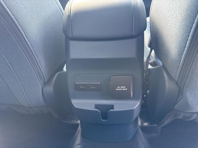 new 2025 Ford Maverick car, priced at $33,370