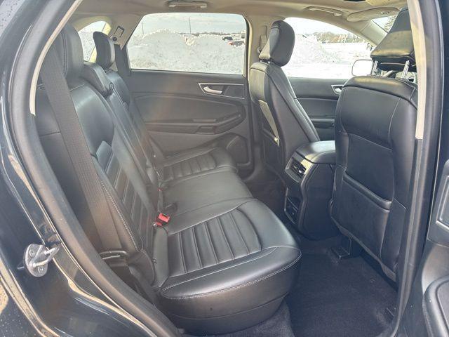 used 2024 Ford Edge car, priced at $25,294