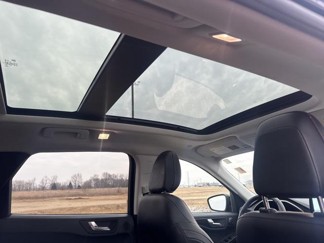 used 2022 Ford Escape car, priced at $22,599