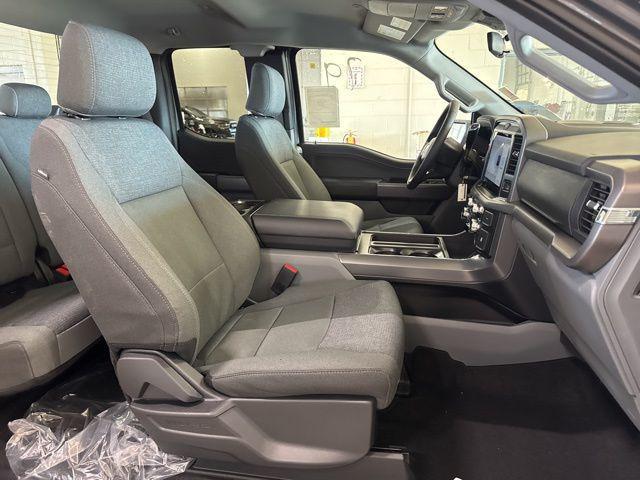 new 2026 Ford F-150 car, priced at $51,912