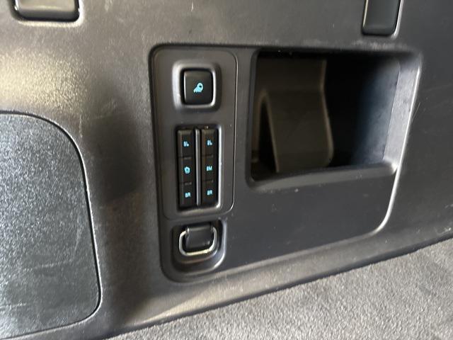 used 2025 Ford Expedition car, priced at $60,896