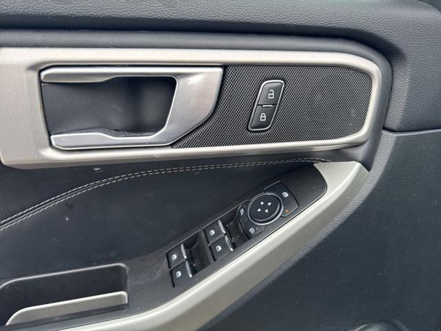 used 2023 Ford Explorer car, priced at $29,796