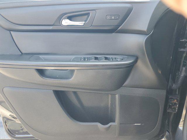 used 2017 Chevrolet Traverse car