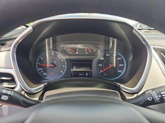 used 2024 Chevrolet Equinox car, priced at $22,768