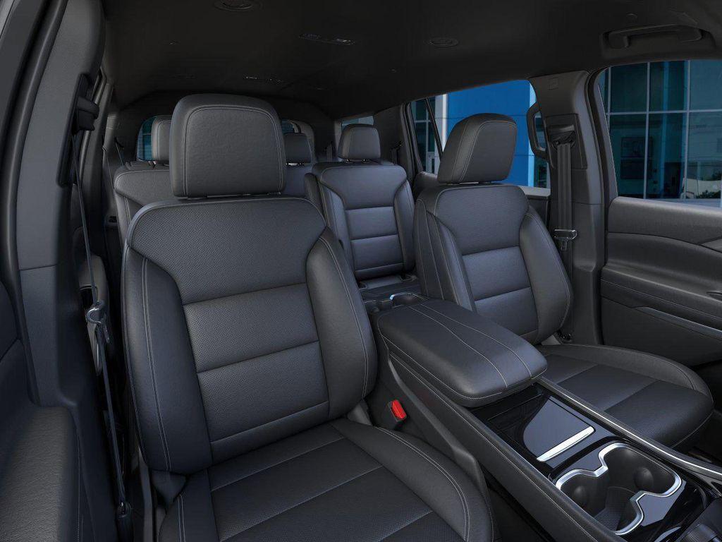 new 2026 Chevrolet Traverse car, priced at $43,994