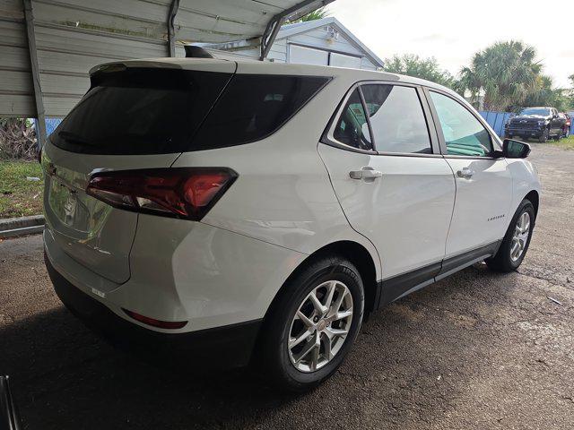 used 2024 Chevrolet Equinox car, priced at $22,990