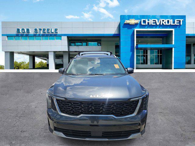 used 2024 Kia Sorento car, priced at $26,690