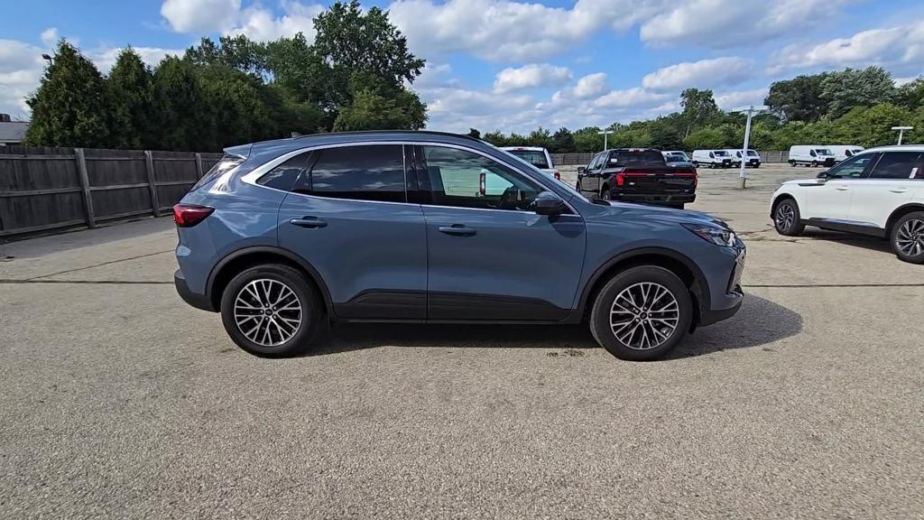 used 2025 Ford Escape PHEV car, priced at $27,990