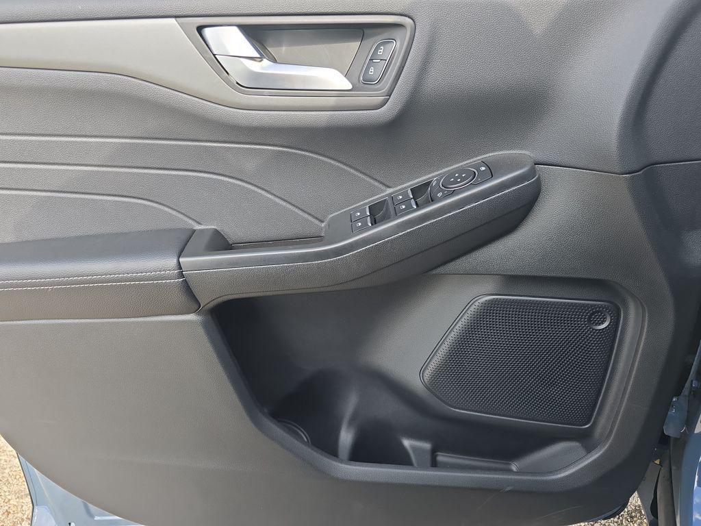 used 2025 Ford Escape PHEV car, priced at $27,990