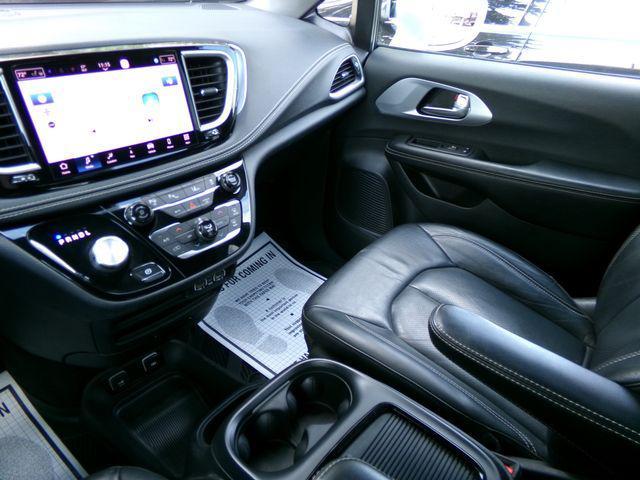 used 2021 Chrysler Pacifica Hybrid car, priced at $14,995