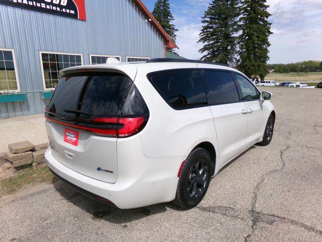 used 2021 Chrysler Pacifica Hybrid car, priced at $14,995