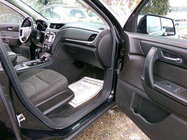 used 2017 Chevrolet Traverse car, priced at $9,495