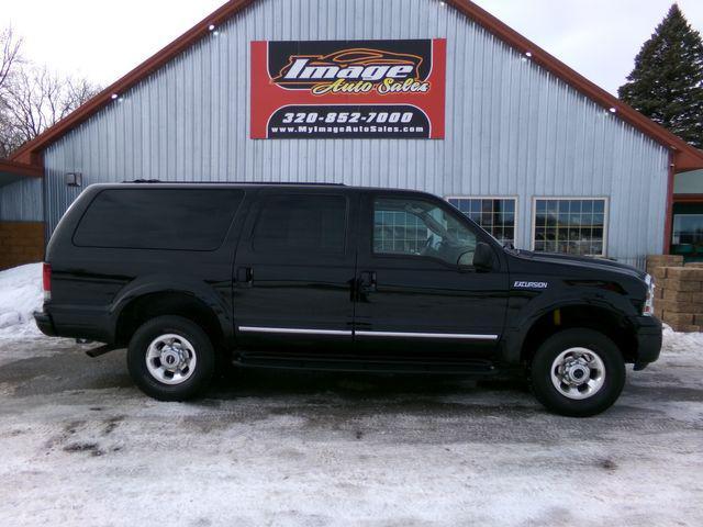 used 2005 Ford Excursion car, priced at $11,995
