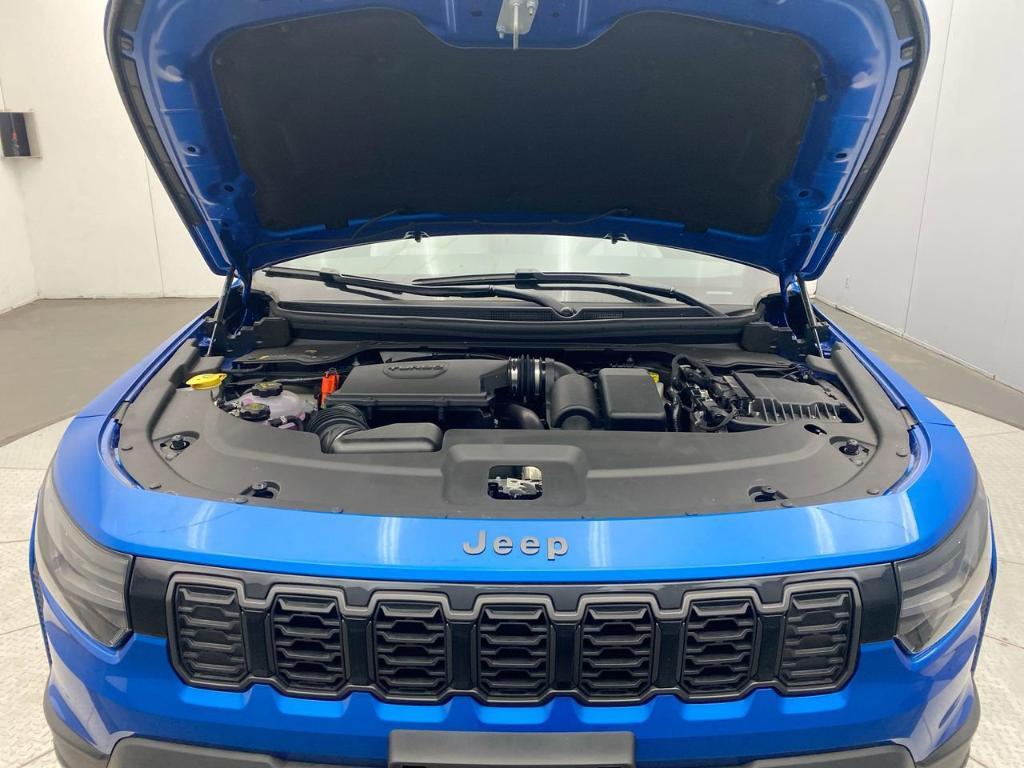 new 2026 Jeep Cherokee car, priced at $42,215