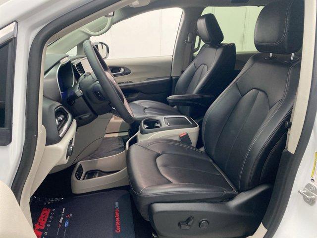 used 2024 Chrysler Pacifica car, priced at $29,790