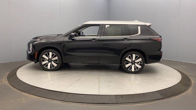 new 2025 Mitsubishi Outlander car, priced at $46,590