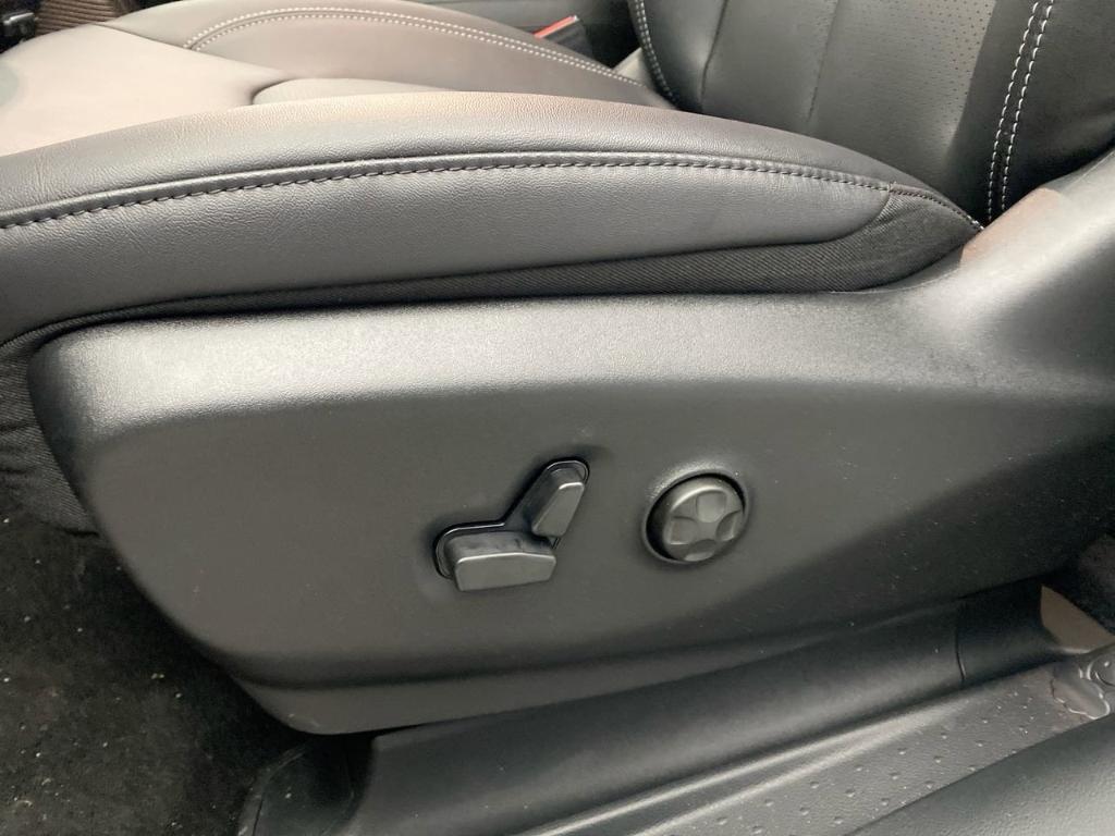 new 2026 Chrysler Pacifica car, priced at $49,945