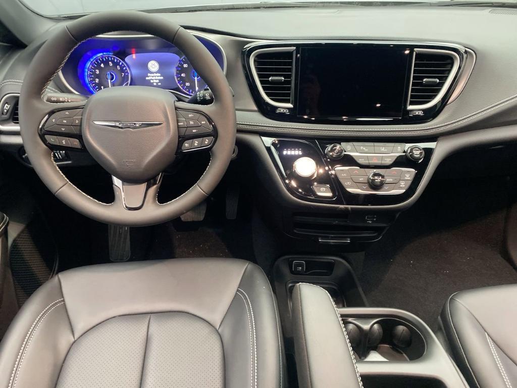 new 2026 Chrysler Pacifica car, priced at $49,945