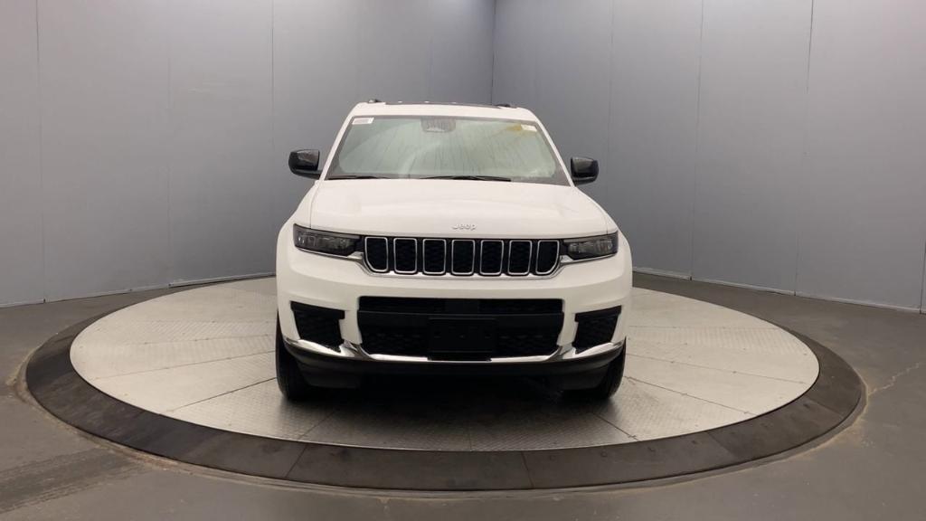 new 2025 Jeep Grand Cherokee L car, priced at $40,825