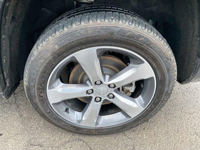 used 2025 Jeep Grand Cherokee L car, priced at $41,990