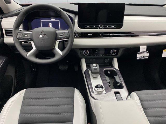 new 2025 Mitsubishi Outlander car, priced at $41,810