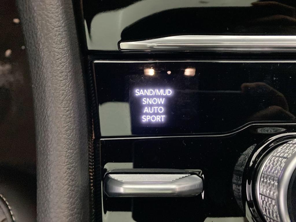 new 2025 Jeep Grand Cherokee car, priced at $50,985