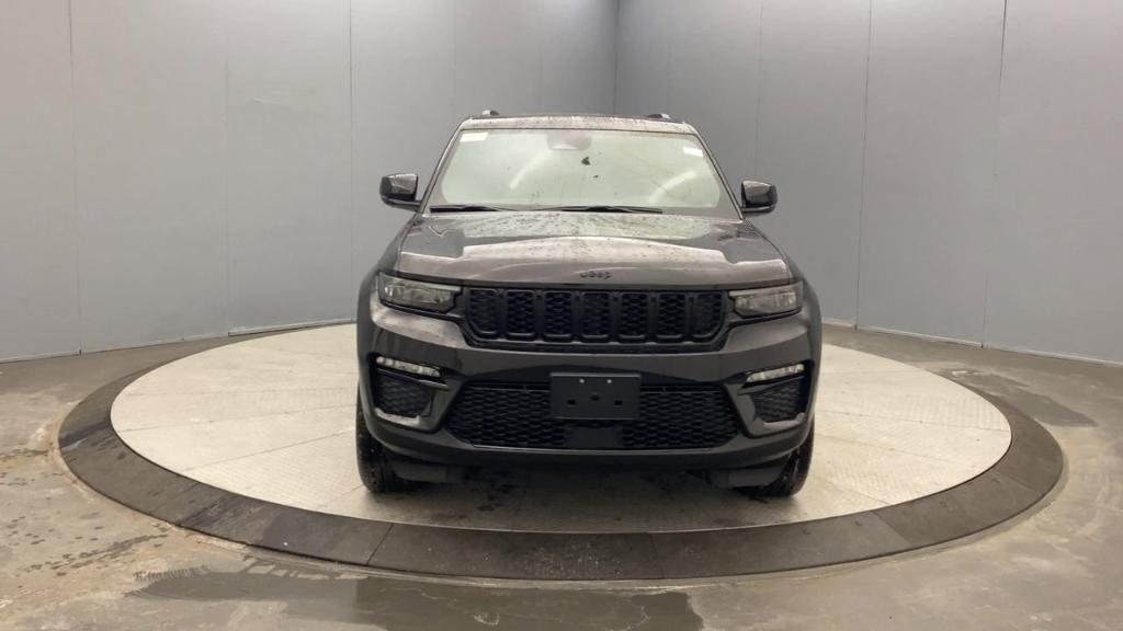 new 2025 Jeep Grand Cherokee car, priced at $50,985