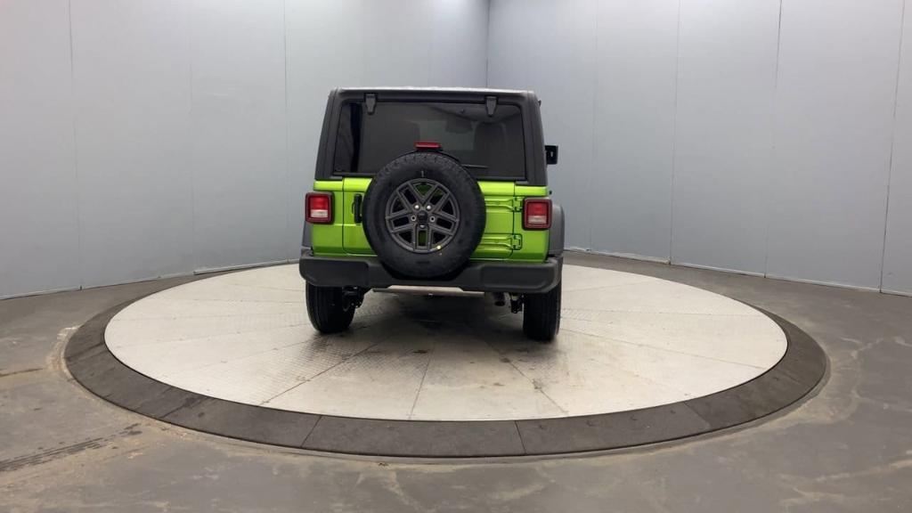 new 2026 Jeep Wrangler car, priced at $47,580