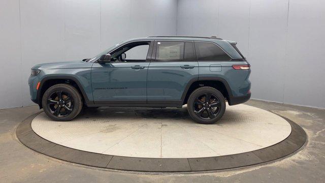 new 2026 Jeep Grand Cherokee car, priced at $50,405