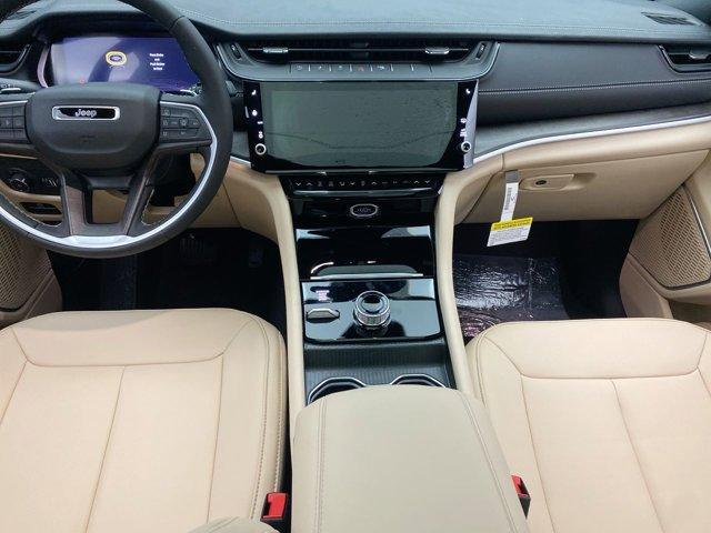 new 2026 Jeep Grand Cherokee car, priced at $49,210