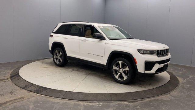 new 2026 Jeep Grand Cherokee car, priced at $49,210